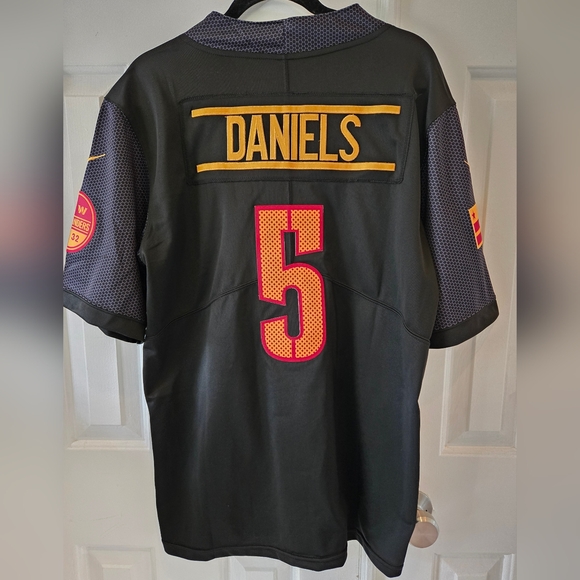 Jayden Daniels #5 Black Jersey Men - Picture 3 of 6